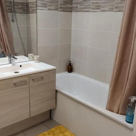 Apartament Chez Andre - 4 Personnes Prox Lille Saint-Andre-lez-Lille
